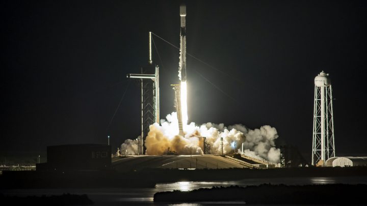 Daily Crunch: SpaceX raises $1.9 billion