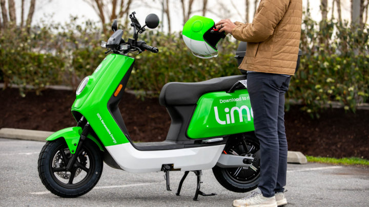 Lime launches 100 e-mopeds in New York City as Mayor de Blasio reveals plan to fully re-open by July 1